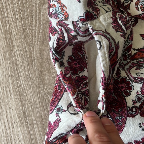 Ann Taylor Loft Linen Blend Shorts, size 6 Paisley shorts - Picture 8 of 12